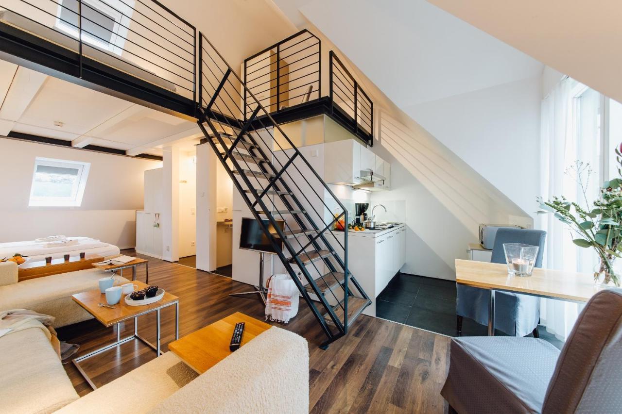 M2 Living Maisonette Apartment No 4 เพรโรว์ ภายนอก รูปภาพ
